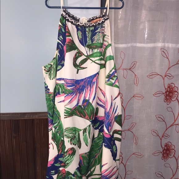 Flying Tomato Dresses & Skirts - Floral Print Dress NWOT